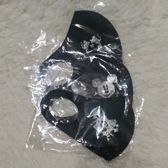 Character face Masks - Picture 5 of 7